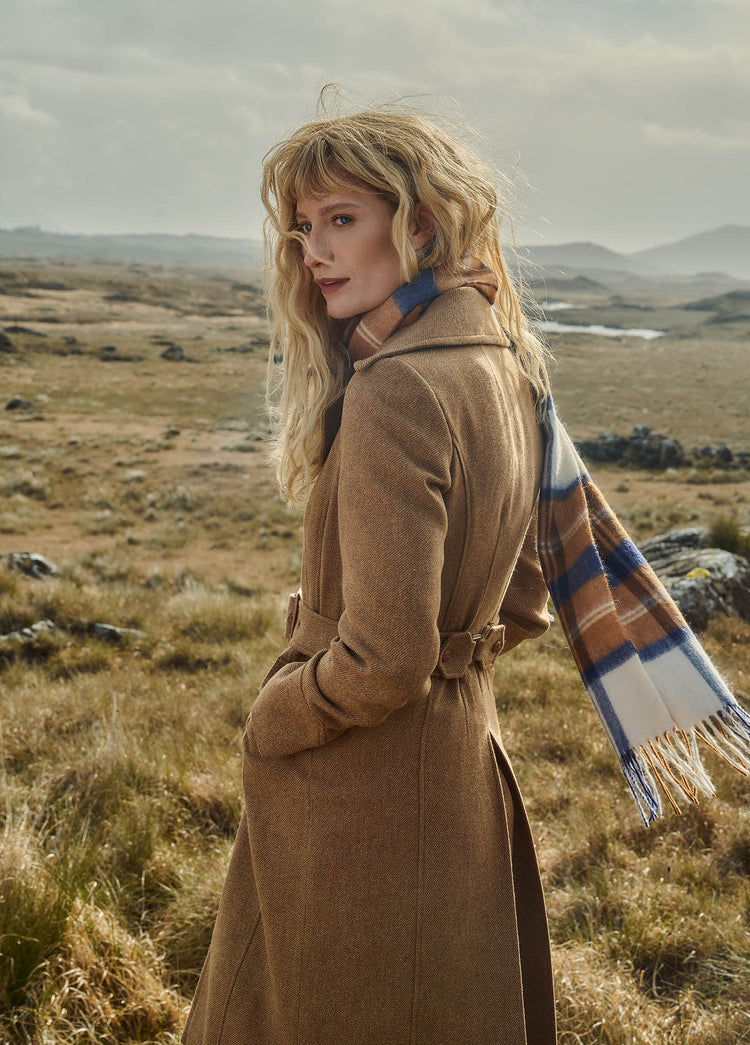 Brookvale Fitted tweed coat - Camel Twill