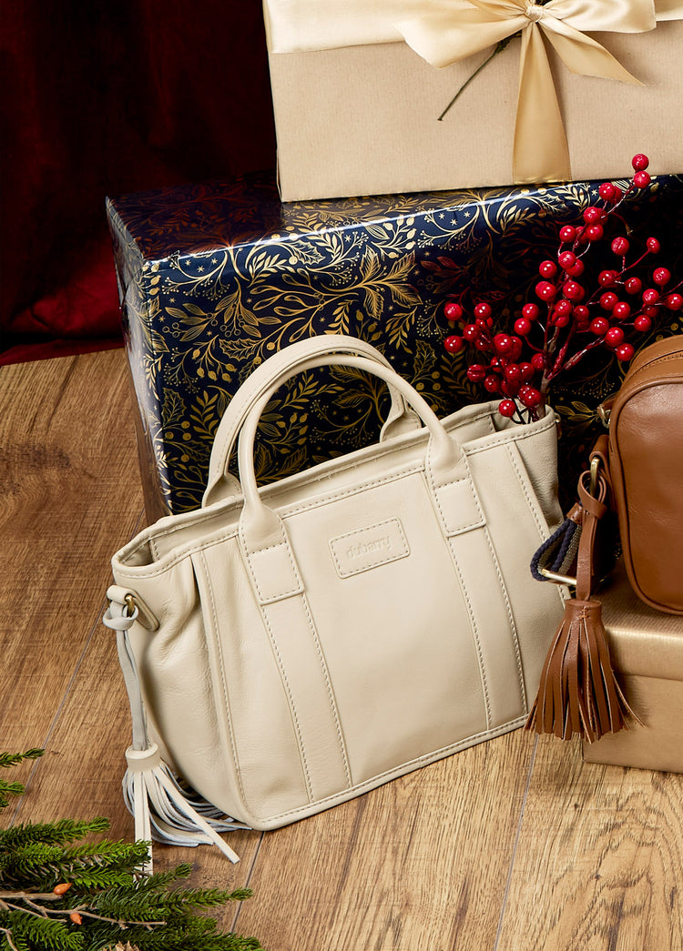 Ramelton Medium Size Leather Handbag - Oyster